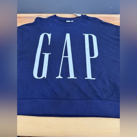 NWT GAP Classic Logo Fleece Batwing Sleeve Fall Warm Winter Crewneck Sweater L - Picture 5 of 8